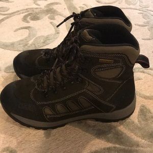 cabela's snow runner boots